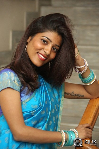 Gayatri-at-Ice-Cream-2-Movie-First-20-Looks-Launch